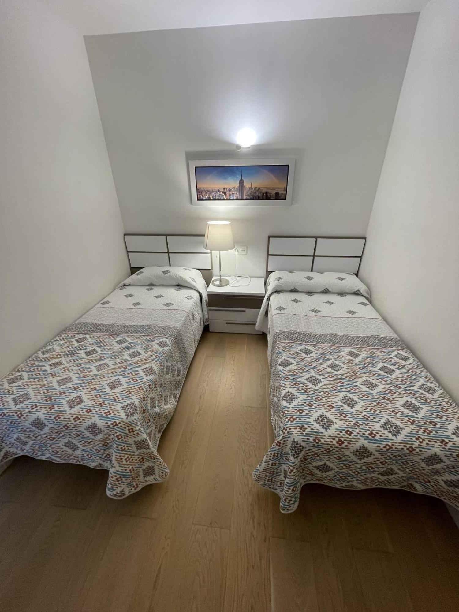 Вілла Adosado Sierra Cortina Finestrat-Benidorm Екстер'єр фото